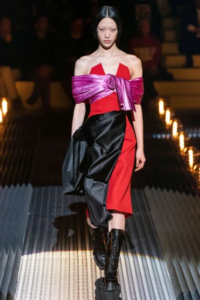 Look 52